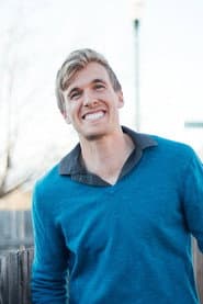 Billy Mann as Alex