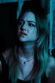 Olivia Watts في دور Loretta Undergrove