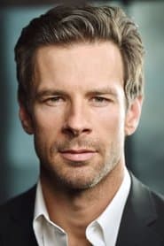Matthew Pohlkamp dans le rôle de Tim