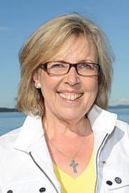 Elizabeth May dans le rôle de Herself