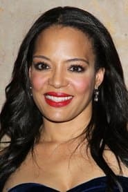 Luna Lauren Vélez dans le rôle de Luisa