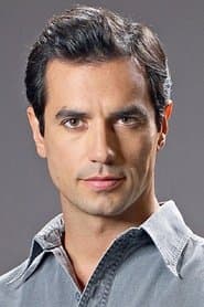 Antonio Cupo as Dominic Ruggiero