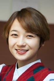Kim Kkob-bi as Kang Ji Woo