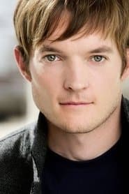Reid Warner في دور Reid