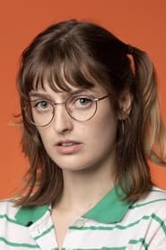 Chloe Troast as Poppy