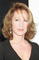 Nathalie Baye في دور The mother