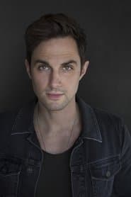 Andrew J. West في دور Josiah Bradford