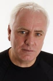 Dave Spikey dans le rôle de Manager