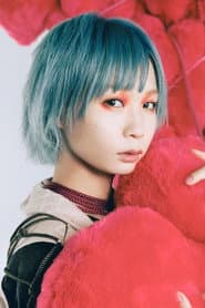 モモコグミカンパニー في دور Herself