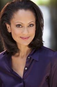 Anne-Marie Johnson في دور Tracy Westmore