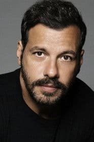 Laurent Lafitte as Alex Floutard / Axel Chambon