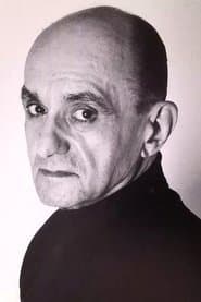 Gene Ruffini في دور Officer Buñuel