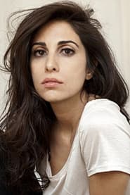 Yasmine Hamdan dans le rôle de Self