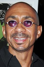 Ty Granderson Jones dans le rôle de 40 Dog