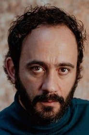 Luiz Bertazzo dans le rôle de PC