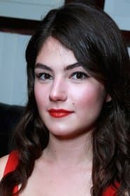 Katie Boland dans le rôle de Sarah