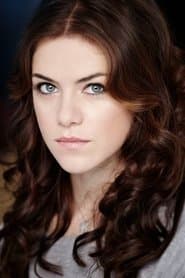 Kaniehtiio Horn في دور Gum-Chewing Girl