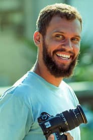 Tiago Ferri as Pitoco