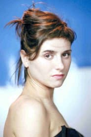 Emanuela Macchniz dans le rôle de Eva