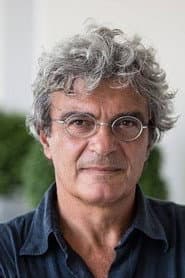 Mario Martone dans le rôle de Self