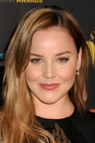 Abbie Cornish في دور U.S. Secret Service Agent Sarah Wilson