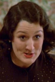 Rachel Bell dans le rôle de Perkins
