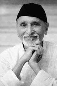 Chandrakant Gokhale في دور Grandfather