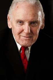 John Tierney dans le rôle de Hebzinski