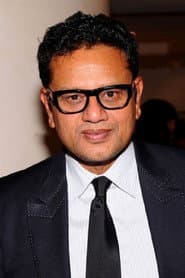 Naeem Khan في دور Self