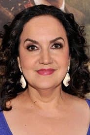 Olga Merediz في دور Malena Gutierrez