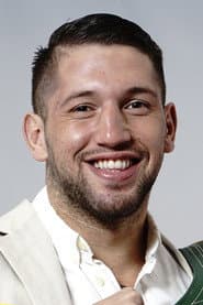 Senad Gashi dans le rôle de Self