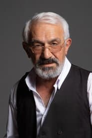 David Hakobyan dans le rôle de Grandpa