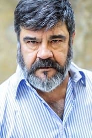 Francesco Pannofino في دور Il Gatto