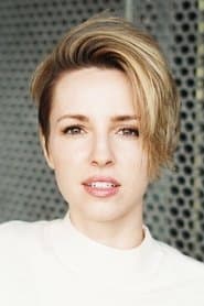 Emma Fitzpatrick dans le rôle de Hannah Dempsey