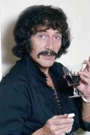 Peter Wyngarde في دور Lt Jan Wicziewsky