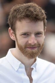 Antoine Reinartz as Jean Adamski