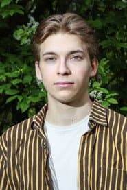 Olavi Angervo as Kurt