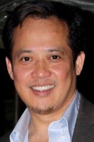สหจักร บุญธนกิจ dans le rôle de Ieng Sary