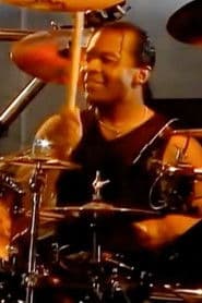 Jonathan Moffett dans le rôle de Self - Drums