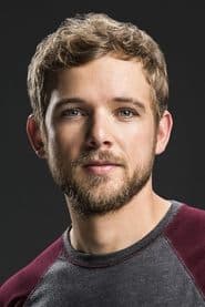 Max Thieriot dans le rôle de Jeff