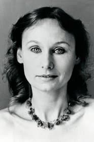 Angela Pleasence في دور Mother