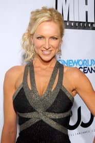 Jeanine Harrington as Amber Leigh
