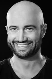 Mihai Bendeac في دور Poker