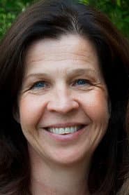 Ingela Olsson في دور Lotta Lövdahl
