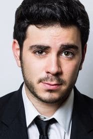 Grant Rosenmeyer dans le rôle de Scotty