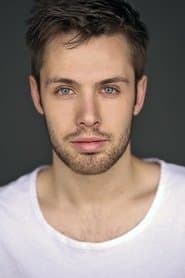 Matthew Fahey في دور Speedy