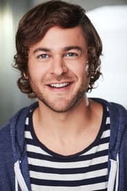 Karl Kwiatkowski في دور Sweet Looking Guy
