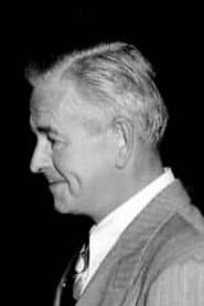 Louis King dans le rôle de Lieutenant Gerald O'Connor
