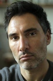 Olivier Lemaire dans le rôle de SIPI activist #1