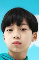 Suphach Tawsagun as Young Chan